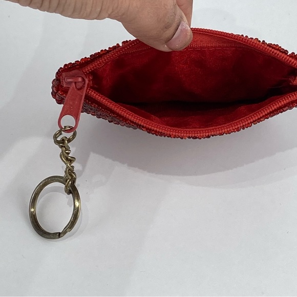 VTG Seed Bead & Sequin Deep Red Lips Coin Purse Key Ring - Picture 4 of 7